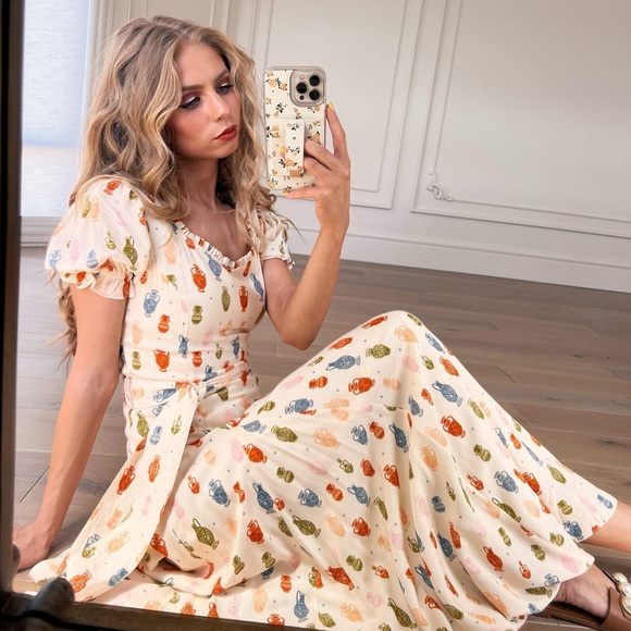 JessaKae Dresses & Skirts - JessaKae (XL) Madrigal Dress Cream Bohemian Puff Sleeve Tie Waist Midi Dress